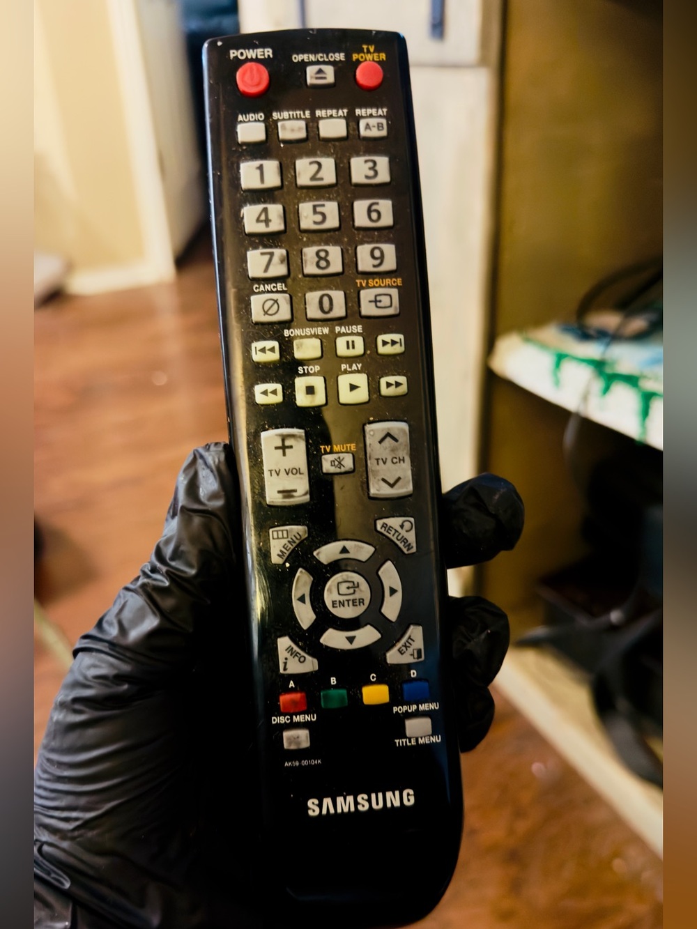 Samsung Black Remote Control with White Buttons